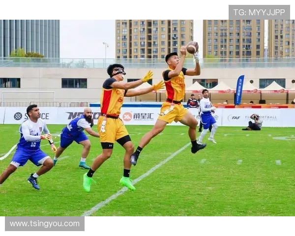 世界橄榄球锦标赛加踢动作的运动学图